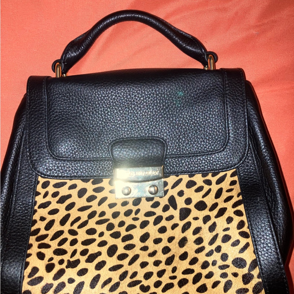 Stylish Black and Tan Leopard Print Women's Bag